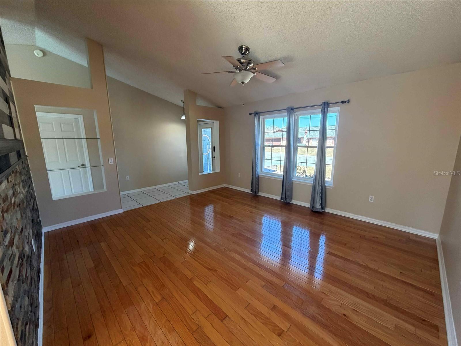 Homes for sale in Deltona, FL | 1366 Valhalla St, Deltona, FL 32725 | MLS# O6380413