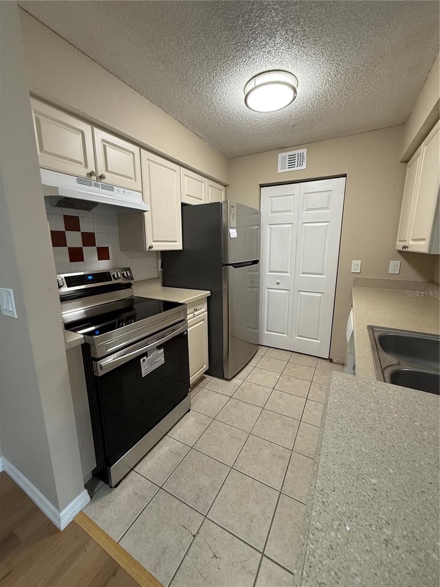 Homes for sale in Kissimmee, FL | 1222 Bermuda Lakes Ln #207, Kissimmee, FL 34741 | MLS# O6380450