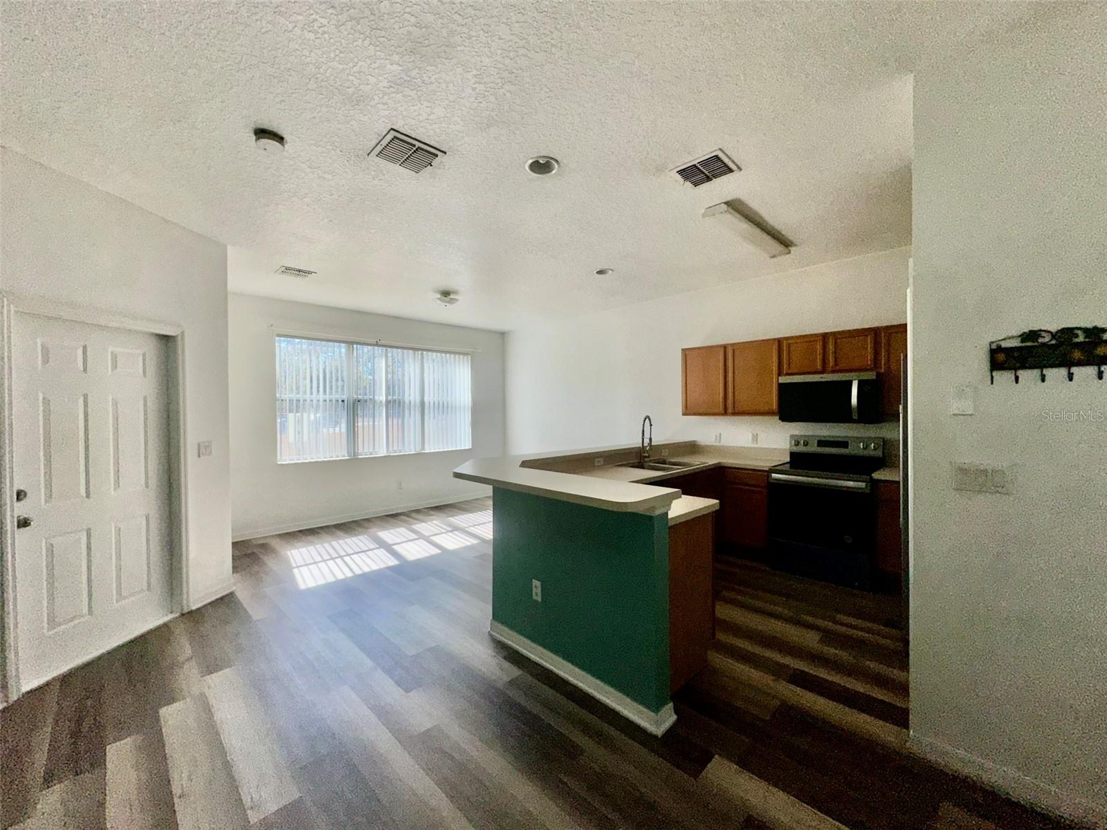 Homes for sale in Kissimmee, FL | 4304 Paradise Cove Ct, Kissimmee, FL 34746 | MLS# O6380544