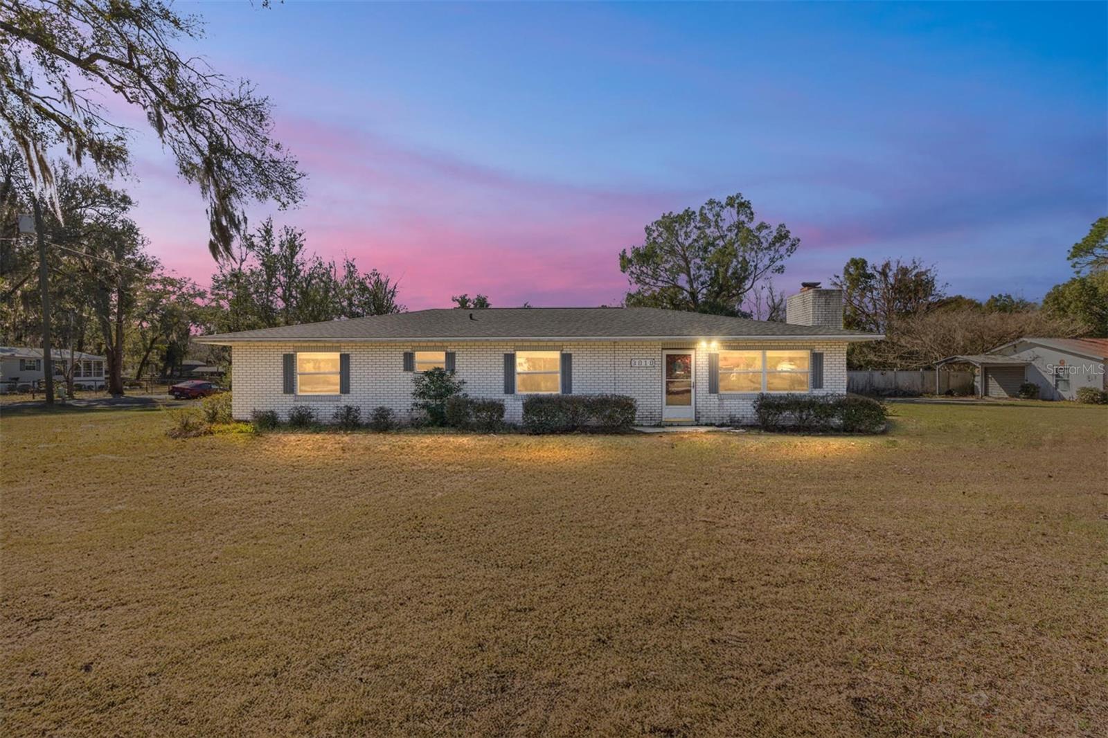 Homes for sale in Anthony, FL | 3010 Ne 98th Ln, Anthony, FL 32617 | MLS# GC537318