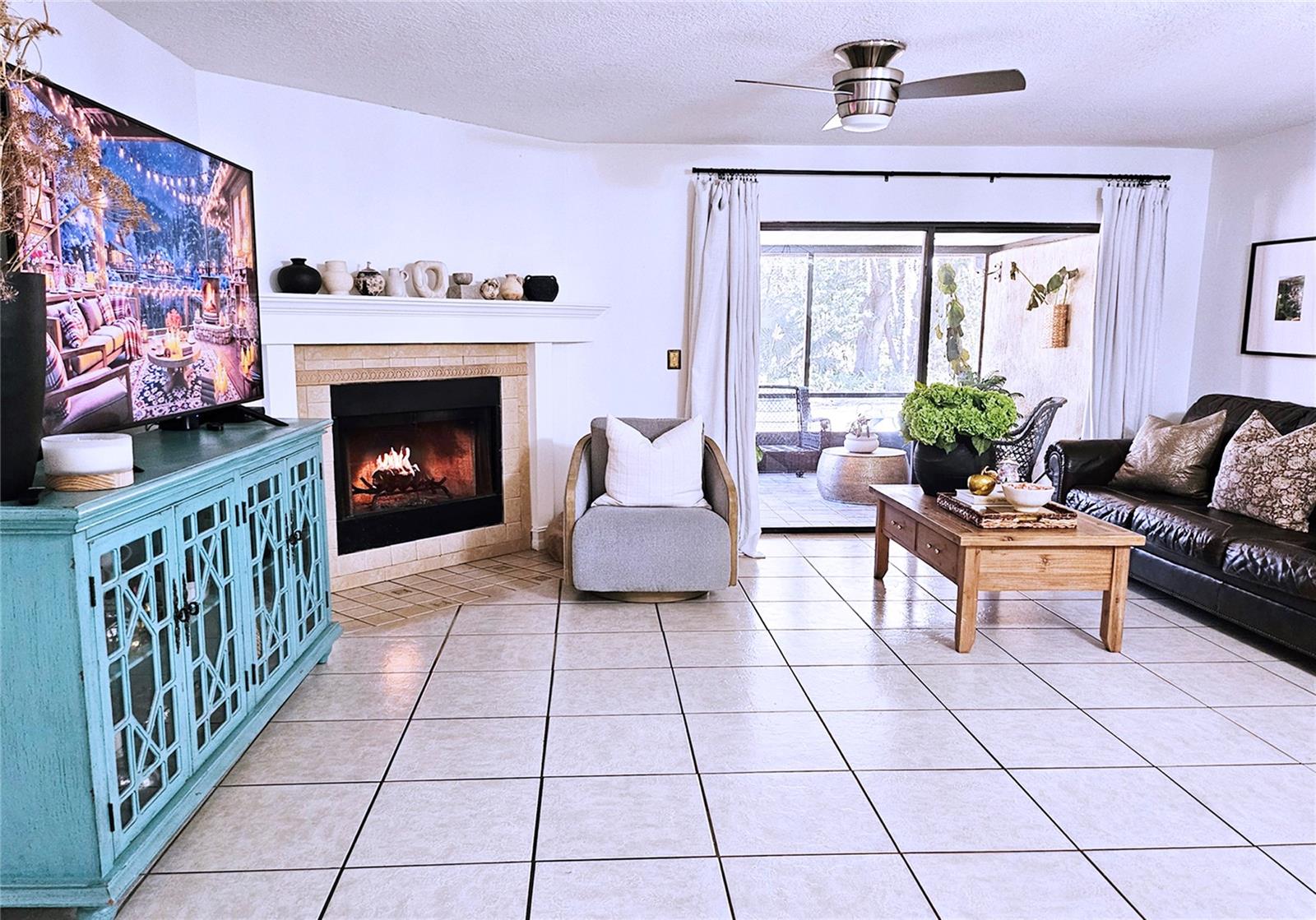 5th image of 446 Club Dr, Winter Springs, FL 32708 | MLS# O6380694