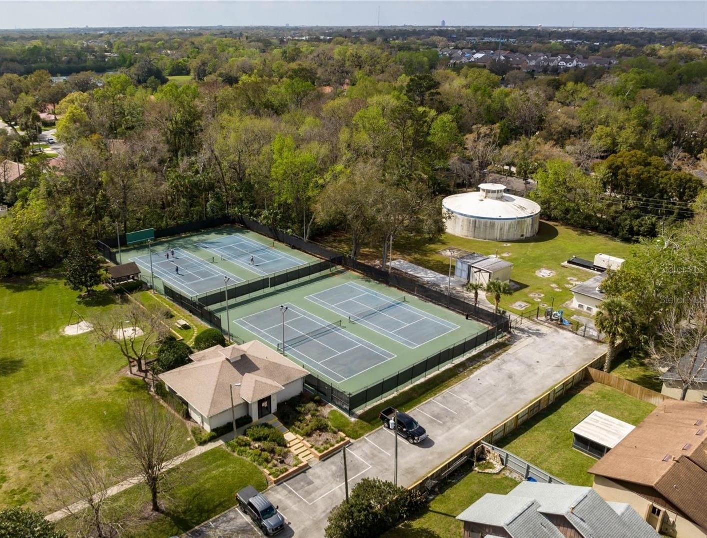 43rd image of 446 Club Dr, Winter Springs, FL 32708 | MLS# O6380694