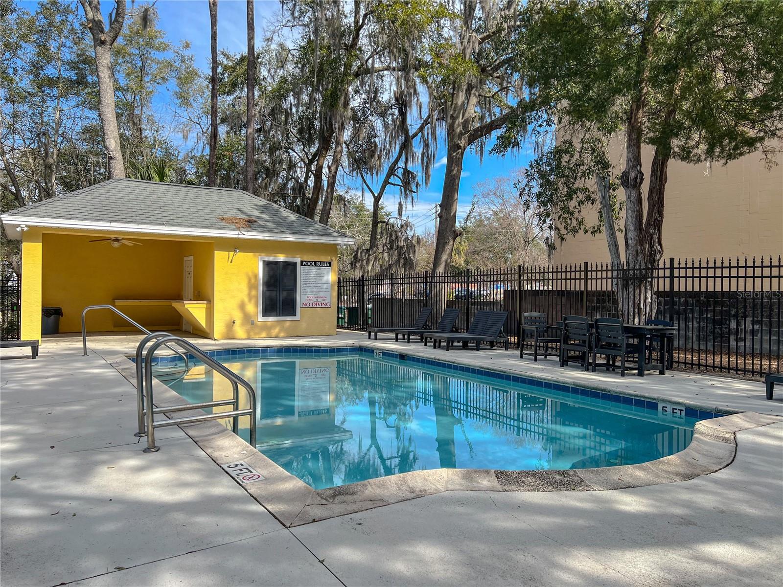 Homes for sale in Gainesville, FL | 2211 Nw 16th Ter #2211, Gainesville, FL 32605 | MLS# GC537390