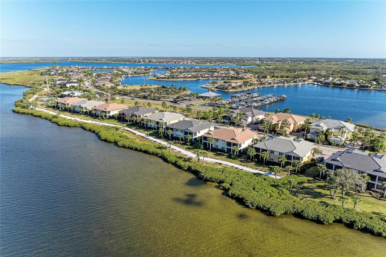 3rd image of 1246 Riverscape St, Bradenton, FL 34208 | MLS# A4682037