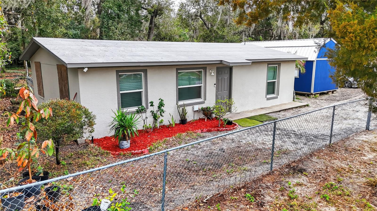 Homes for sale in Mount Dora, FL | 1545 N Highland St, Mount Dora, FL 32757 | MLS# O6382152