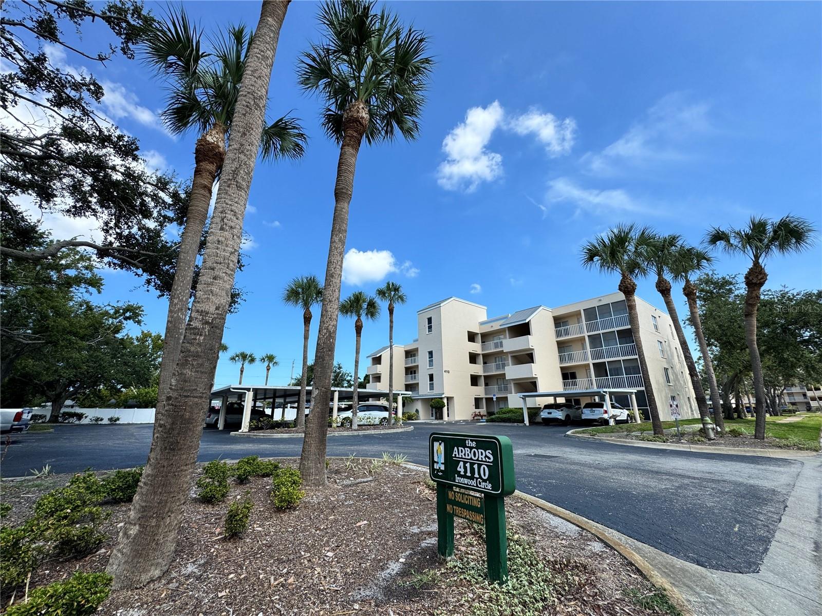 Homes for sale in Bradenton, FL | 4110 Ironwood Cir #104, Bradenton, FL 34209 | MLS# A4682479