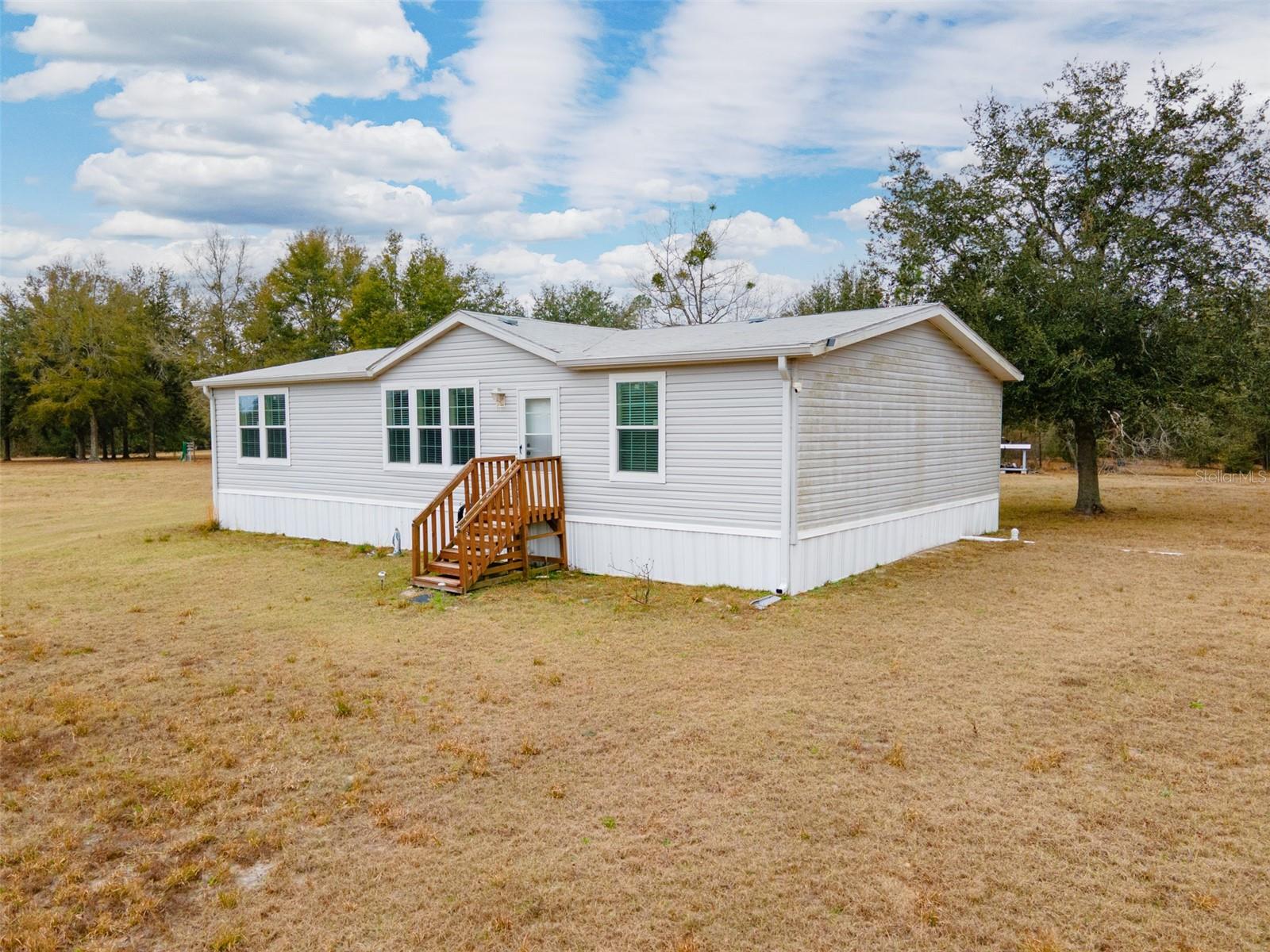 Homes for sale in Live Oak, FL | 5431 163rd Path, Live Oak, FL 32060 | MLS# GC537537