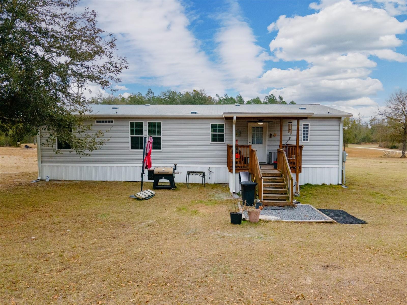 Homes for sale in Live Oak, FL | 5431 163Rd Path, Live Oak, FL 32060 | MLS# GC537537