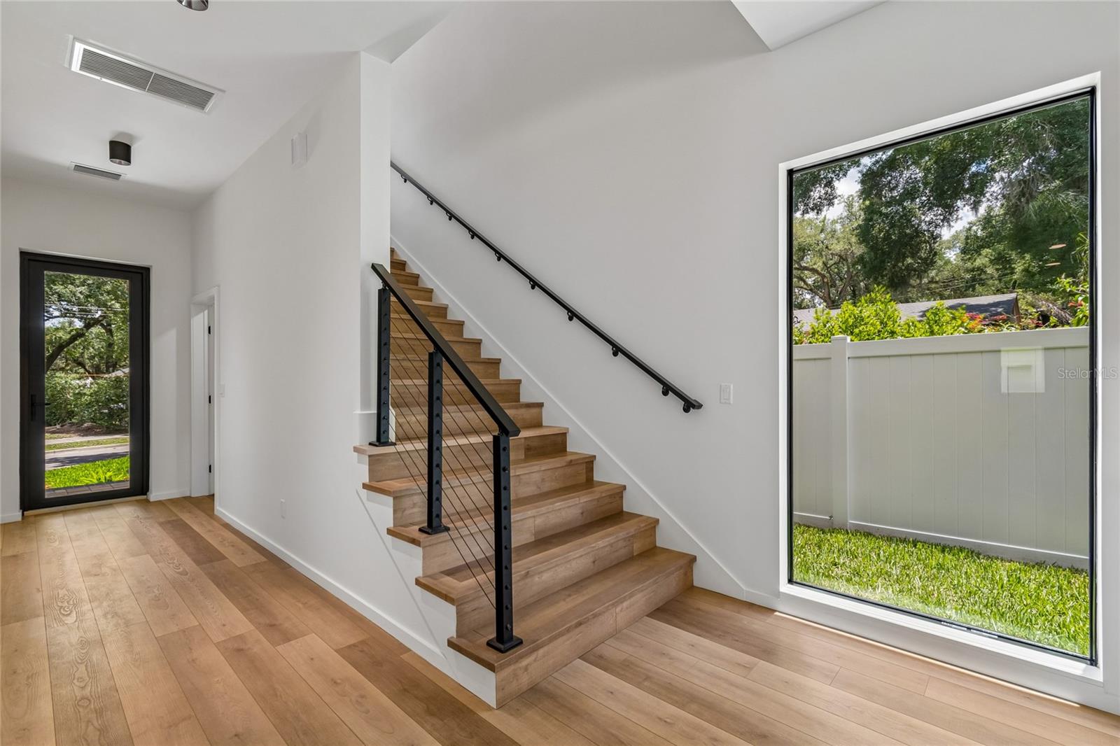 5th image of 1305 Hilton Pl, Tampa, FL 33604 | MLS# TB8476383