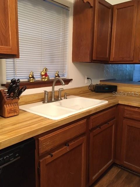 Homes for sale in Gainesville, FL | 1712 Sw 67th Ter, Gainesville, FL 32607 | MLS# GC537546