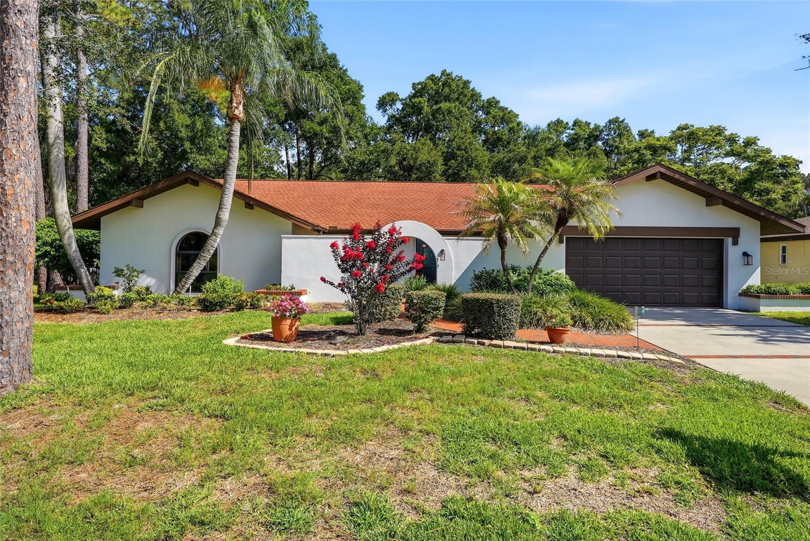 Homes for sale in Palm Harbor, FL | 2240 Toniwood Ln, Palm Harbor, FL 34685 | MLS# TB8476812
