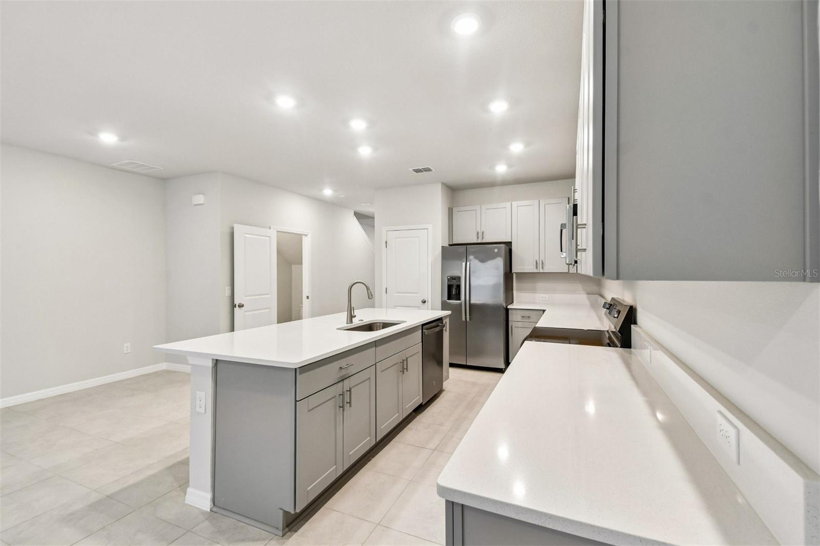 5th image of 1121 Wild Crest Ln, Daytona Beach, FL 32117 | MLS# TB8476861