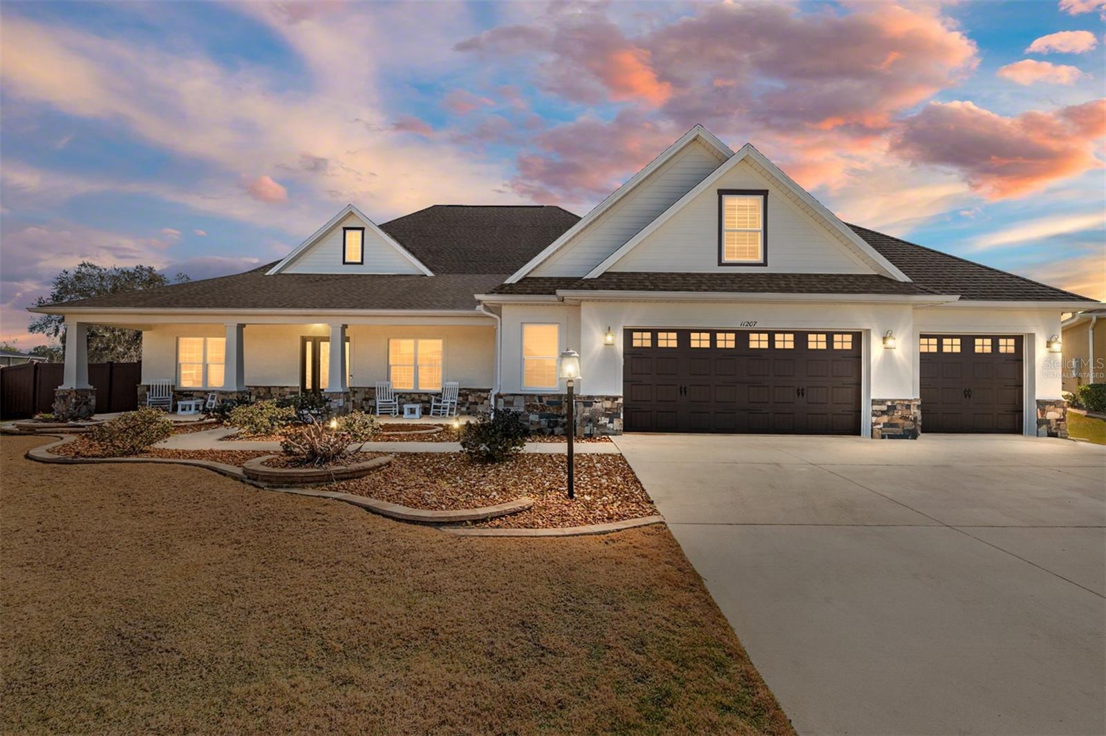 Homes for sale in Oxford, FL | 11207 Roz Wy, Oxford, FL 34484 | MLS# TB8477201