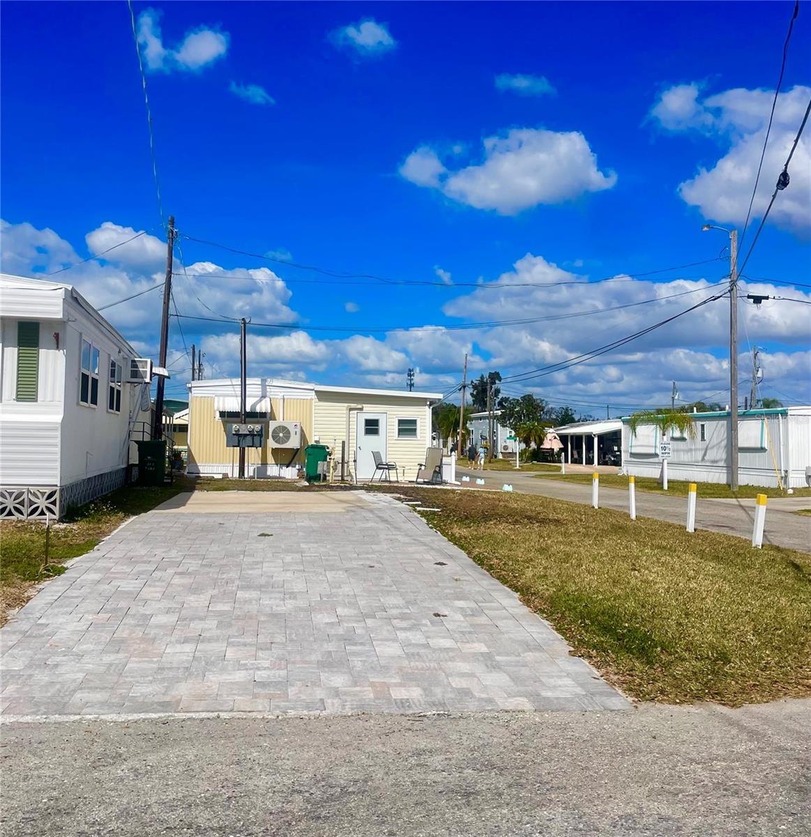 Homes for sale in Palmetto, FL | 167 4th St W, Palmetto, FL 34221 | MLS# A4682997