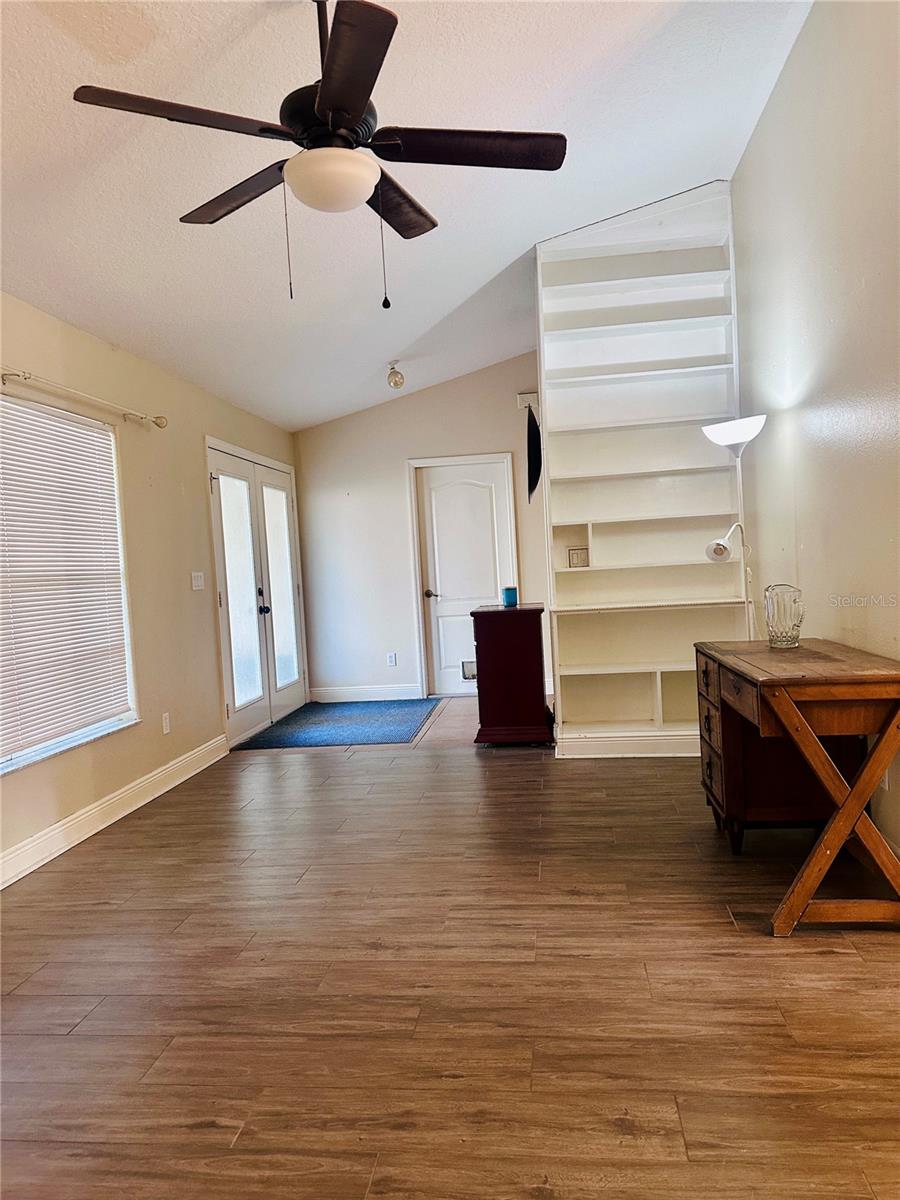 Homes for sale in De Leon Springs, FL | 5290 Seminole Ave, De Leon Springs, FL 32130 | MLS# O6383521