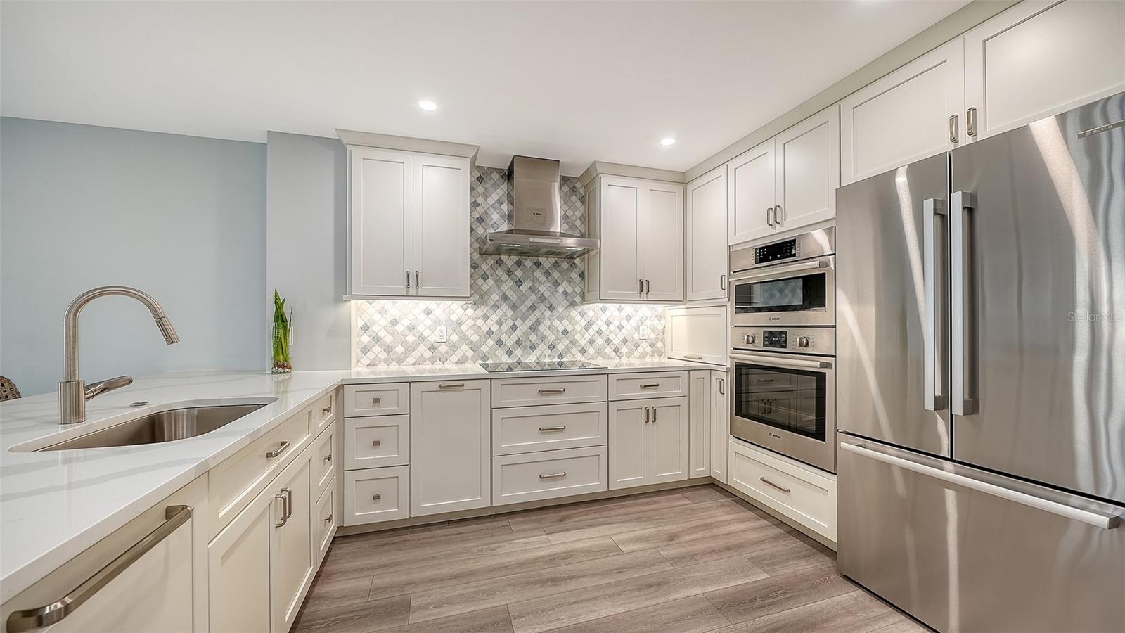 5th image of 5780 Midnight Pass Rd #110, Sarasota, FL 34242 | MLS# A4683108