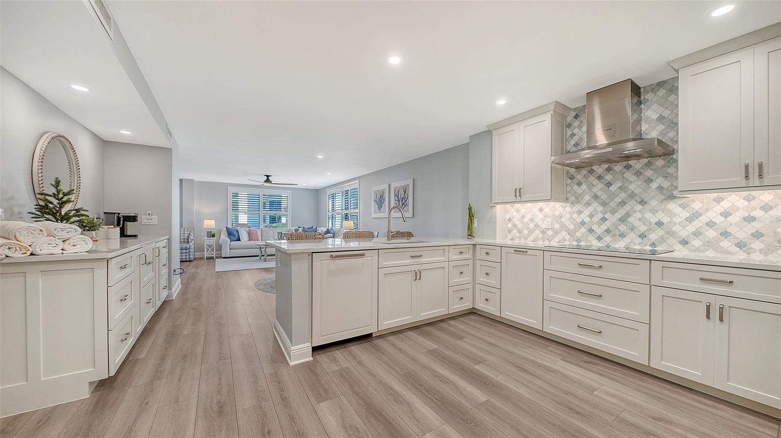 3rd image of 5780 Midnight Pass Rd #110, Sarasota, FL 34242 | MLS# A4683108
