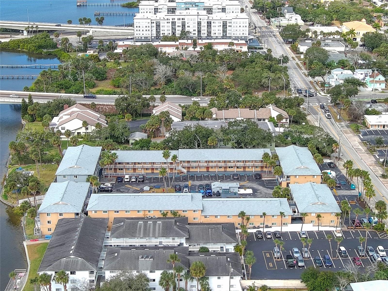 Homes for sale in Daytona Beach, FL | 411 N Halifax Avenue, Daytona Beach, FL 32118 | Houzeo