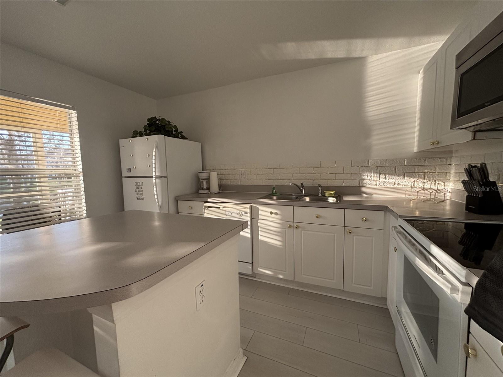 Homes for sale in Kissimmee, FL | 2833 Club Cortile Cir, Kissimmee, FL 34746 | MLS# S5144274