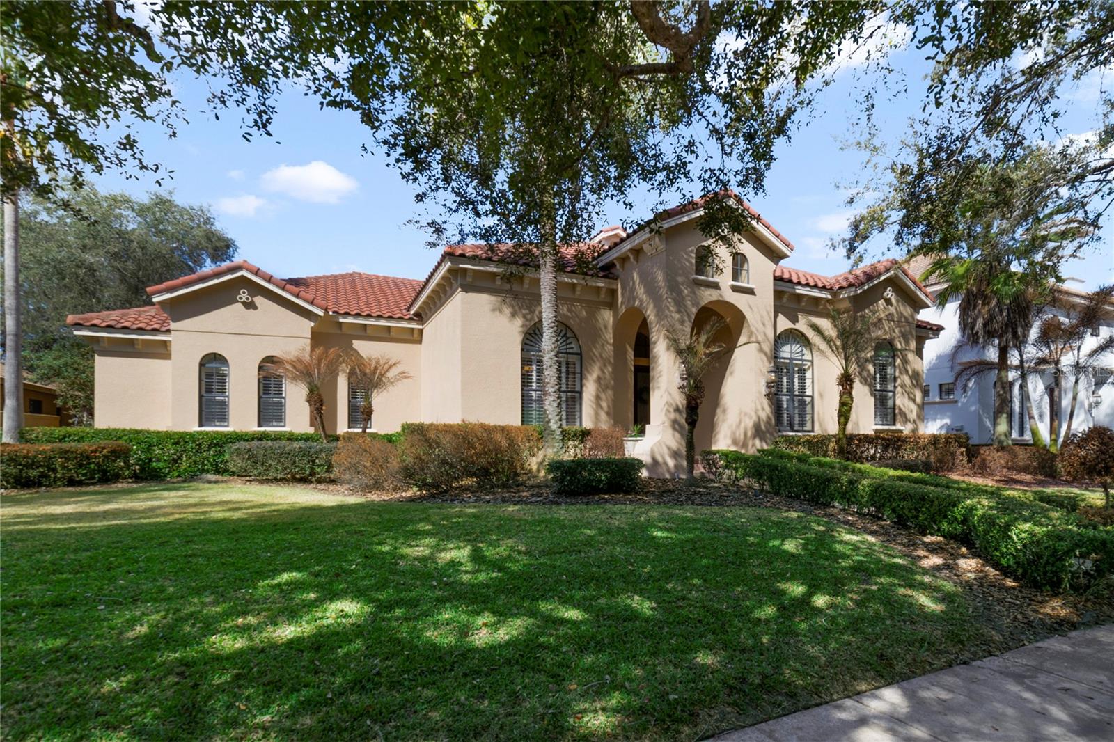 Homes for sale in Windermere, FL | 6330 Lake Burden View Dr, Windermere, FL 34786 | MLS# S5144275