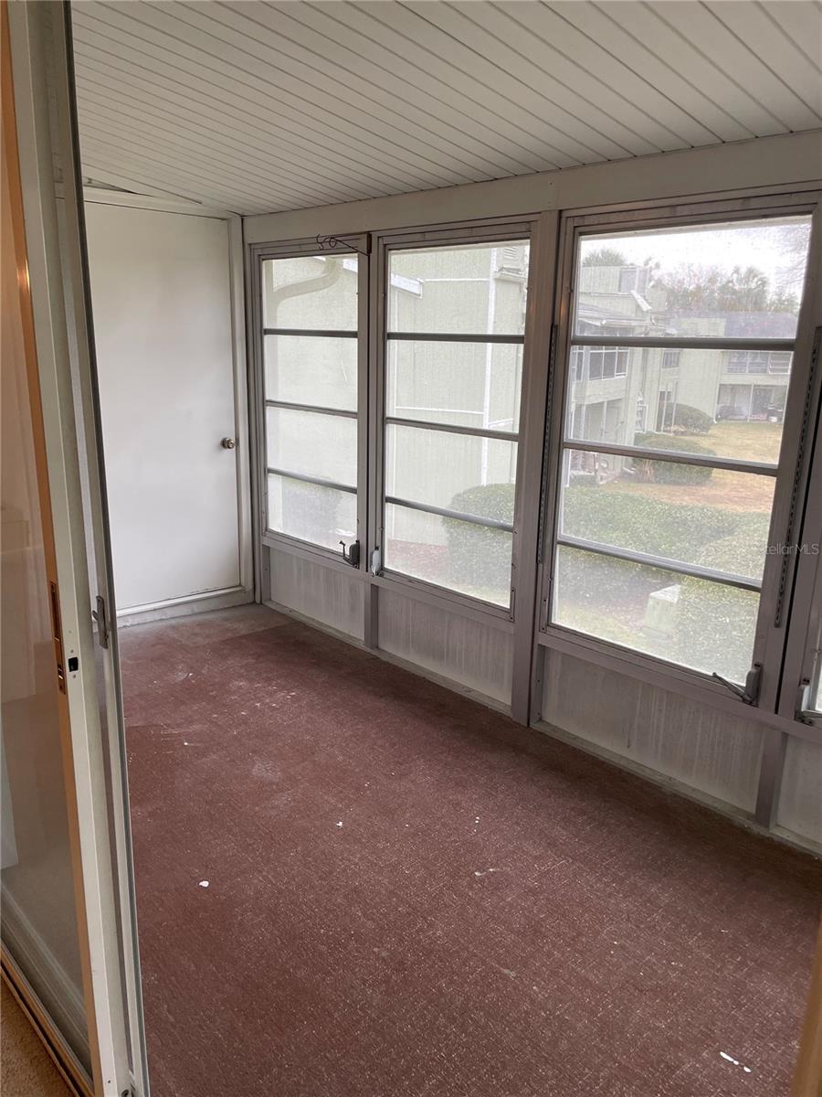 Homes for sale in Ocala, FL | 596 Bahia Circle, Ocala, FL 34472 | Houzeo