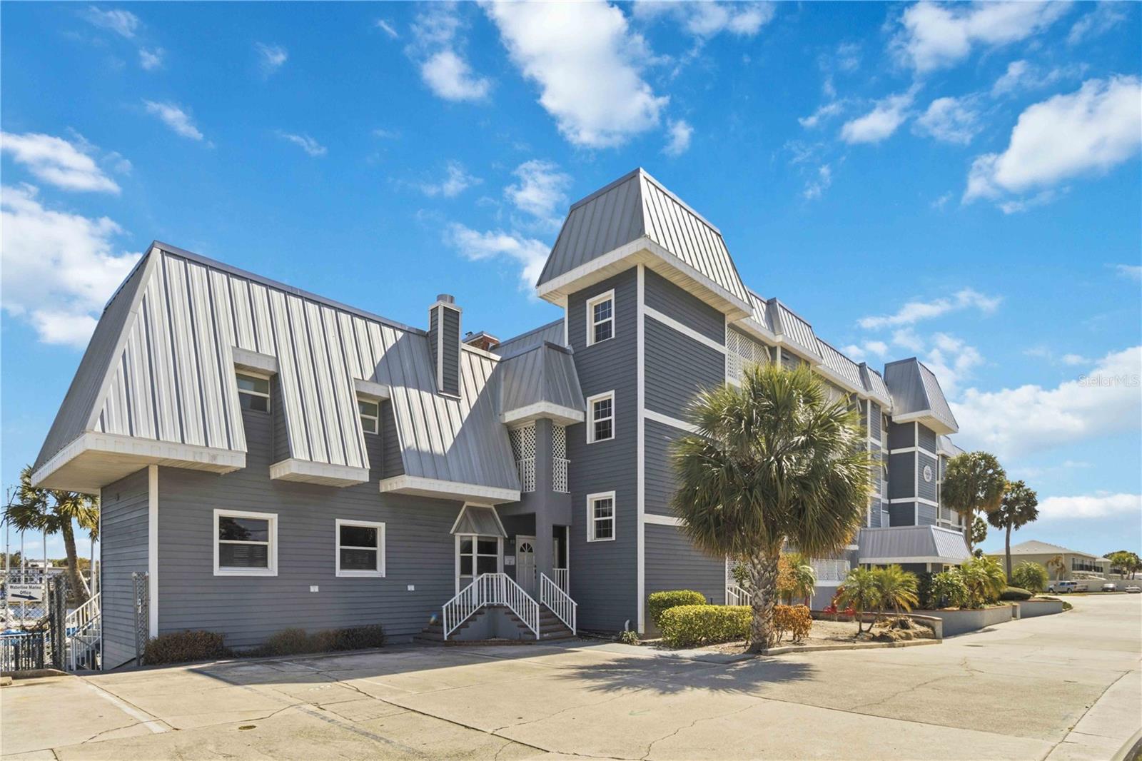 Homes for sale in Melbourne, FL | 905 N Harbor City Blvd #204, Melbourne, FL 32935 | MLS# TB8479444