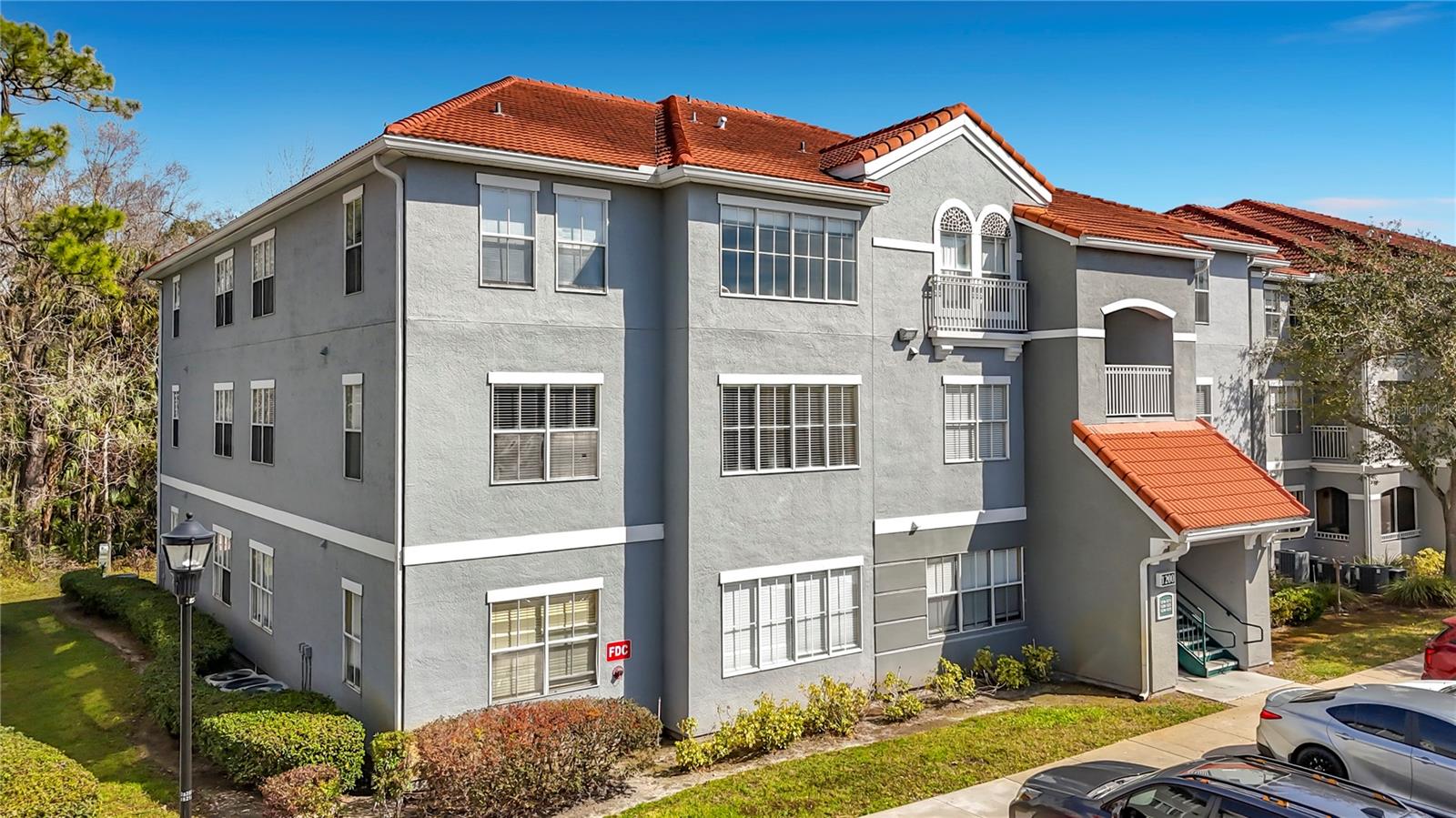 2nd image of 18001 Richmond Pl Dr #1233, Tampa, FL 33647 | MLS# TB8479674