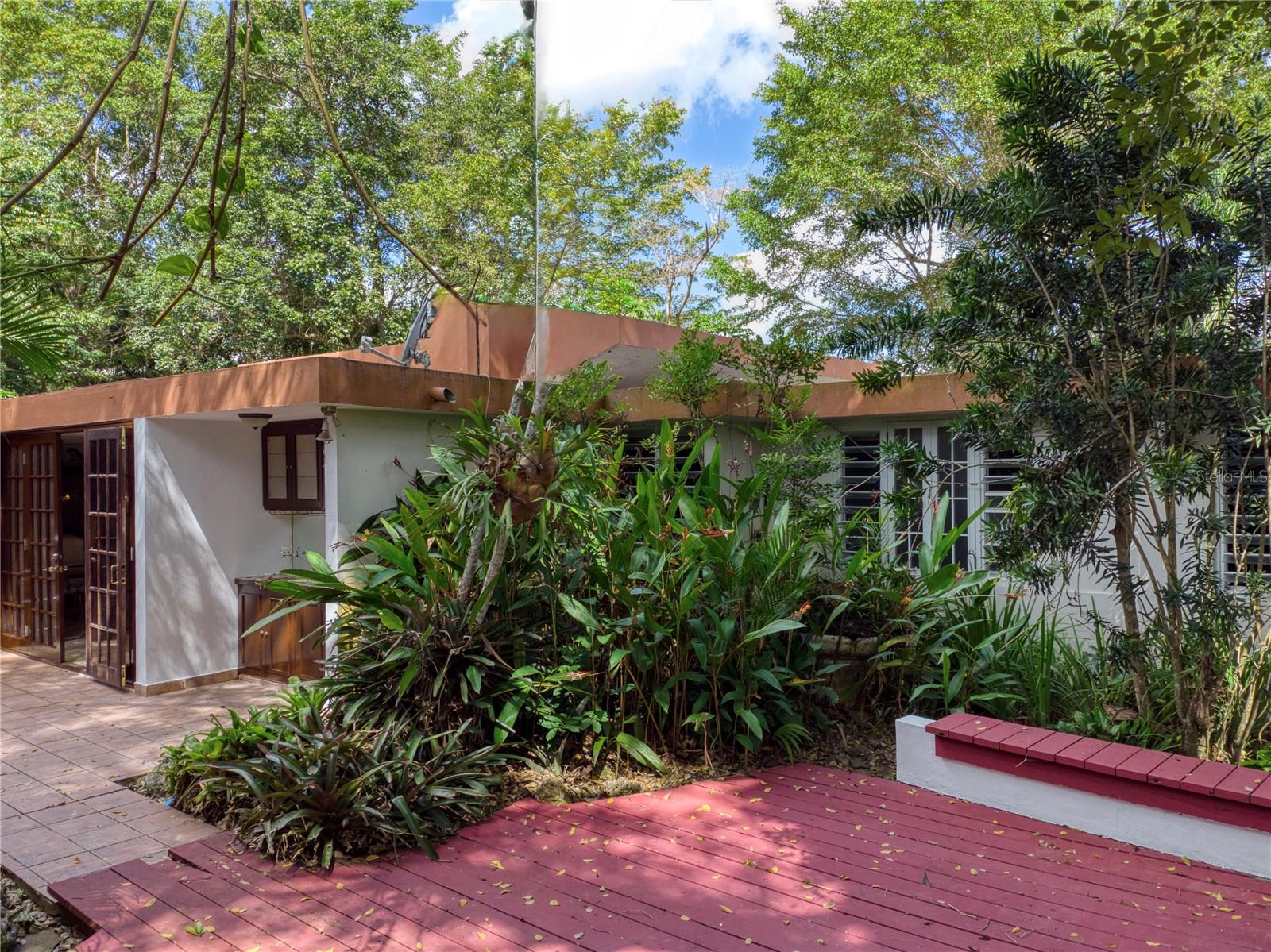 Homes for sale in Caguas, PR | 2 Valley View Dr, Caguas, PR 00725 | MLS# PR9119523