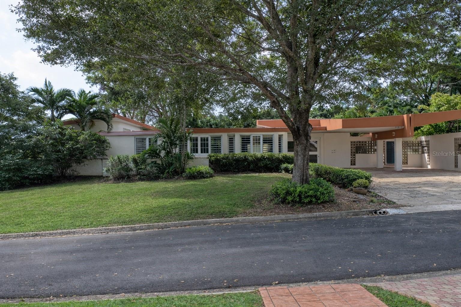 Homes for sale in Caguas, PR | 2 Valley View Dr, Caguas, PR 00725 | MLS# PR9119523