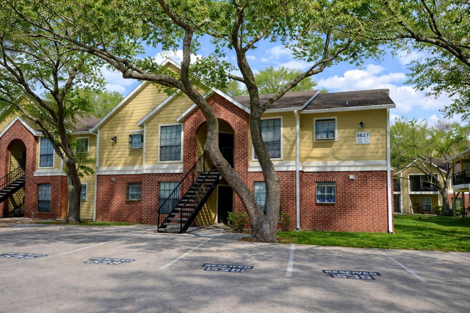 Homes for sale in Tampa, FL | 8627 Fancy Finch Dr #102, Tampa, FL 33614 | MLS# TB8480815