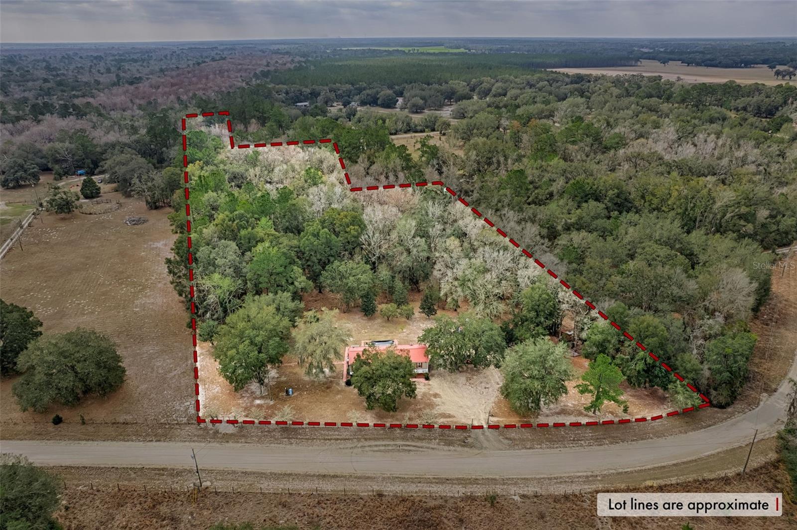 Homes for sale in Old Town, FL | 664 Ne 748th Ave, Old Town, FL 32680 | MLS# TB8480847