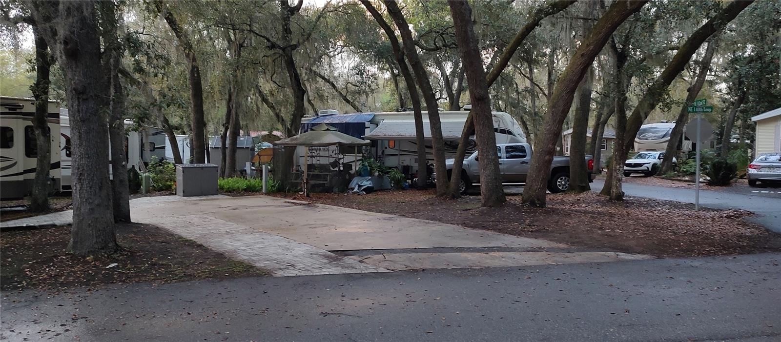 Homes for sale in Salt Springs, FL | 25160 140th Loop Ne, Salt Springs, FL 32134 | MLS# OM719709