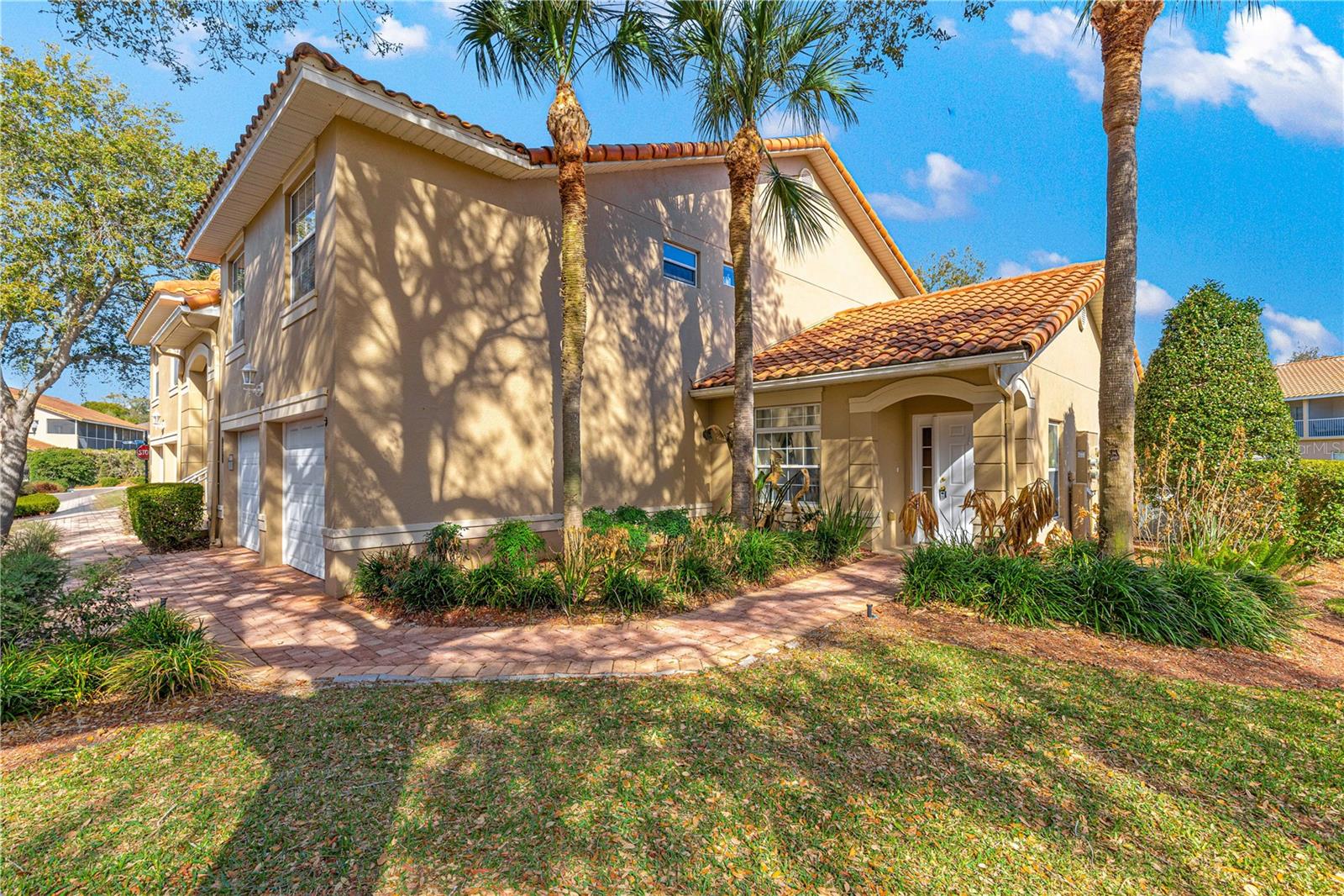 Homes for sale in Oxford, FL | 5392 Admiral Wy, Oxford, FL 34484 | MLS# OM719712