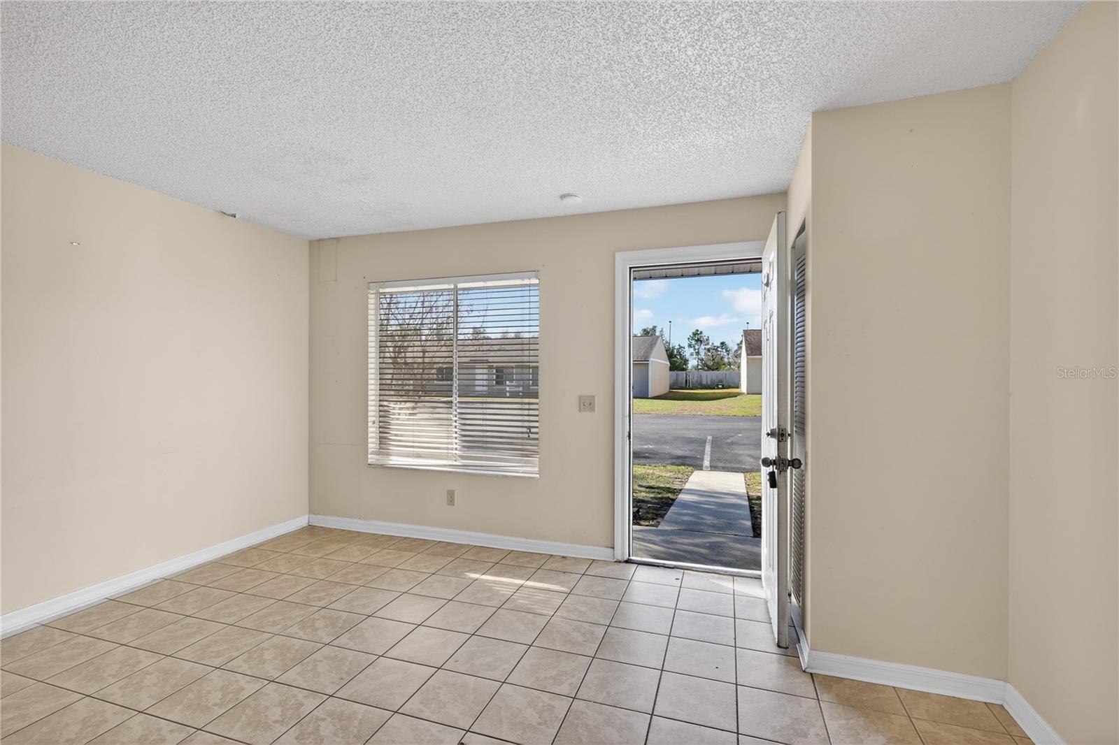 Homes for sale in Tavares, FL | 30034 Tavares Ridge Blvd #1, Tavares, FL 32778 | MLS# G5108847