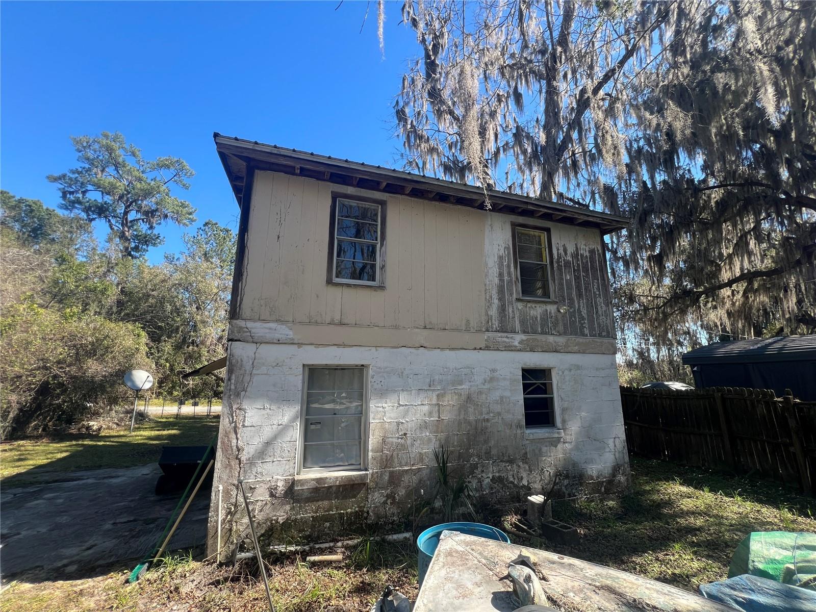 Homes for sale in Hawthorne, FL | 6508 Se 222nd Dr, Hawthorne, FL 32640 | MLS# GC537997