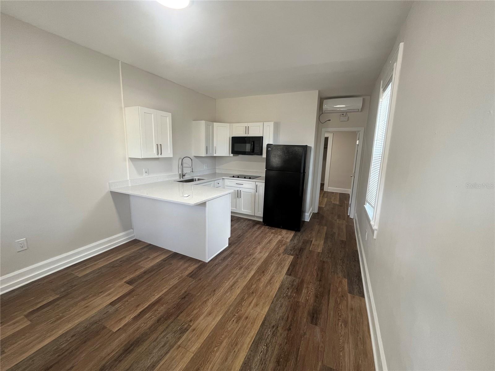 Homes for sale in Clearwater, FL | 1402 N Garden Ave, Clearwater, FL 33755 | MLS# TB8481216