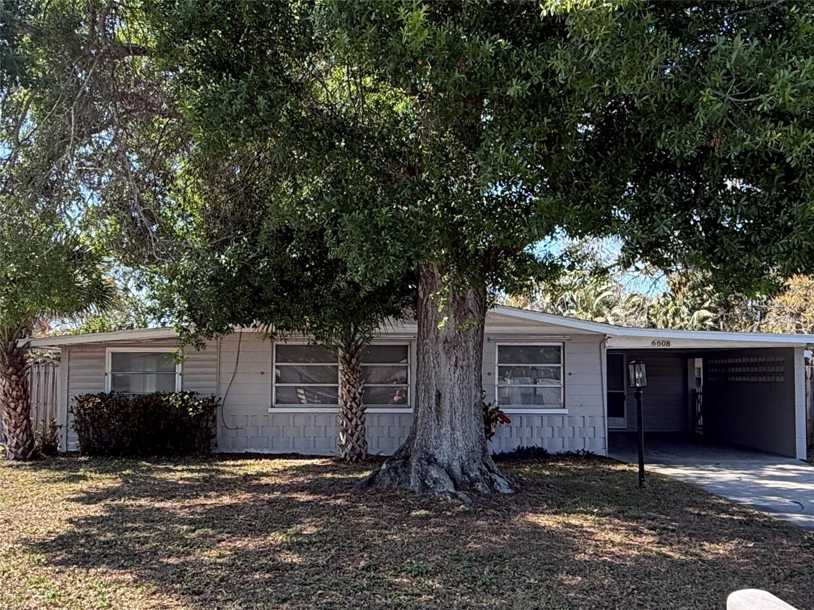 Homes for sale in Bradenton, FL | 6608 12th St W, Bradenton, FL 34207 | MLS# TB8481308