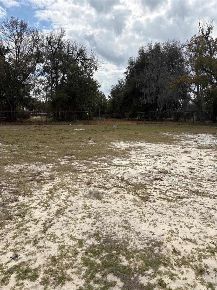 Homes for sale in Lakeland, FL | 114 W Parker, Lakeland, FL 33815 | MLS# G5108880