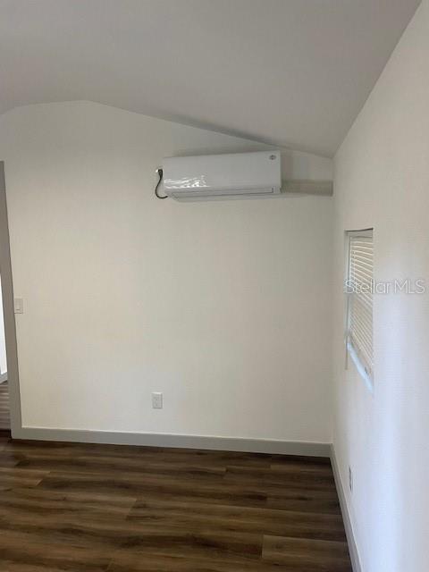 Homes for sale in Saint Petersburg, FL | 1157 Highland Ct N, Saint Petersburg, FL 33701 | MLS# TB8481361