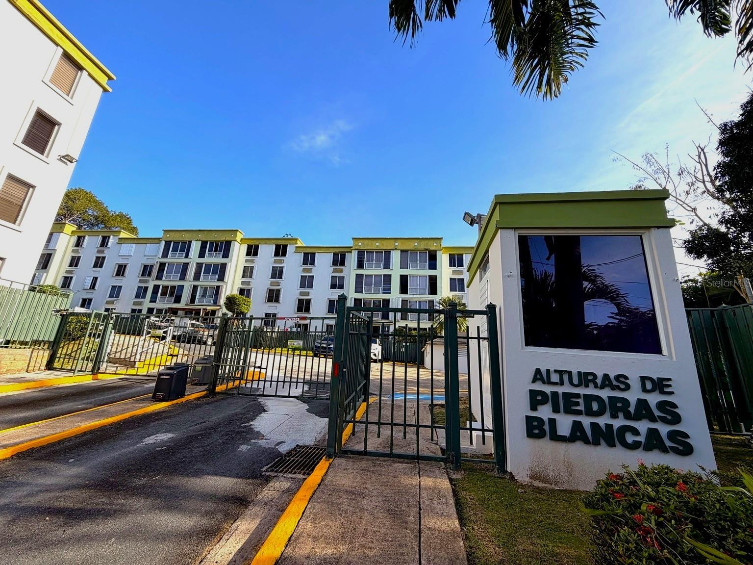 Homes for sale in Guaynabo, PR | Alturas De Piedras Blanca Units D 202, Guaynabo, PR 00969 | MLS# PR9119573