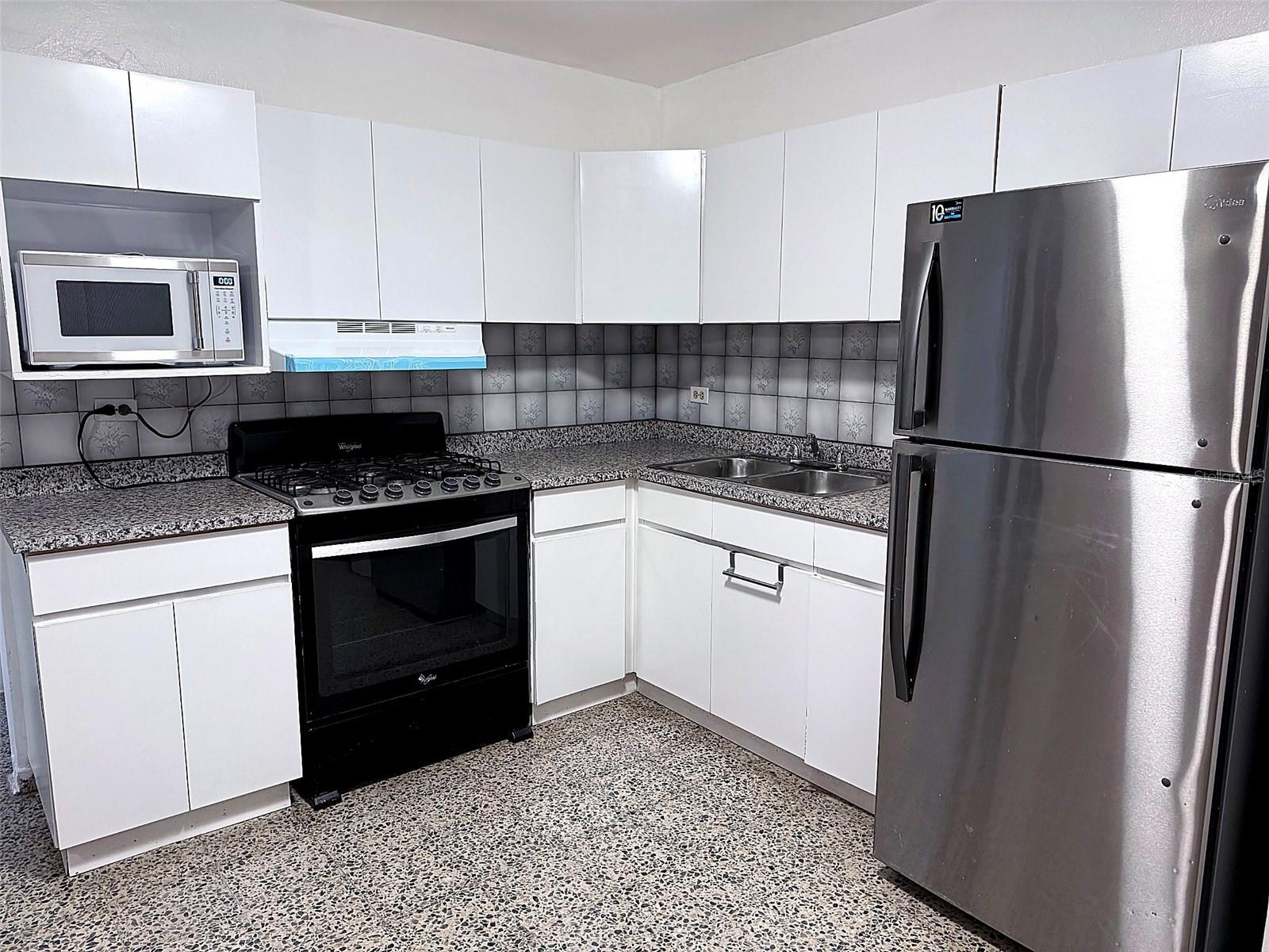 Homes for sale in Carolina, PR | 530 B/Q 196 -22 Villa Carolina, Carolina, PR 00985 | MLS# PR9119575