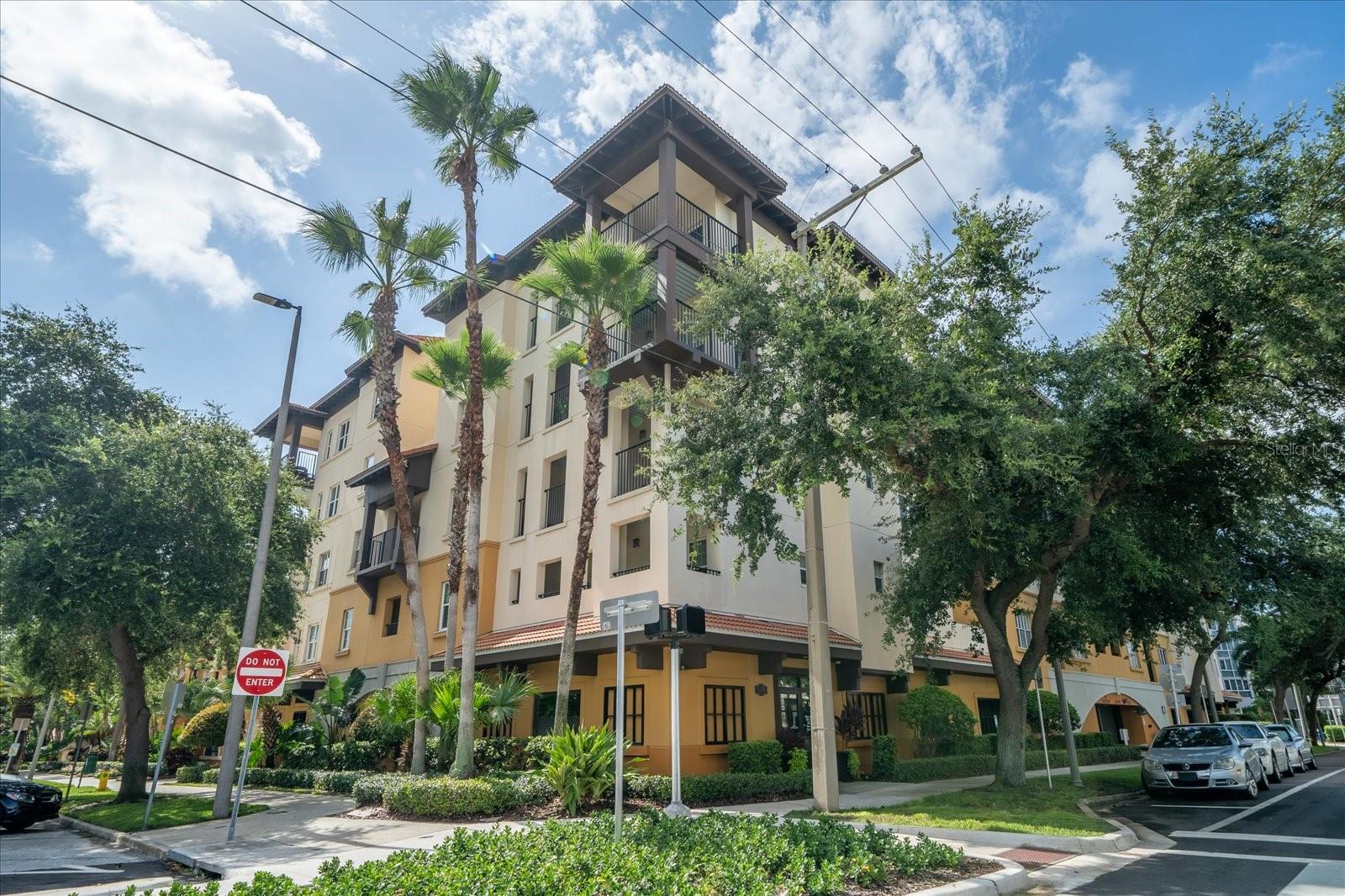 Homes for sale in Saint Petersburg, FL | 200 4th Ave S #105, Saint Petersburg, FL 33701 | MLS# TB8481481