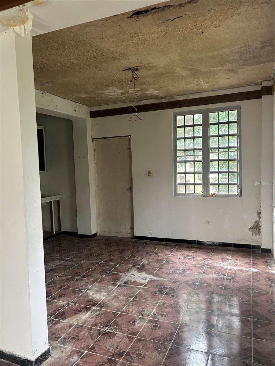 Homes for sale in Guaynabo, PR | Bo Guaraguao Parcelas López Cases #26, Guaynabo, PR 00966 | MLS# PR9119595