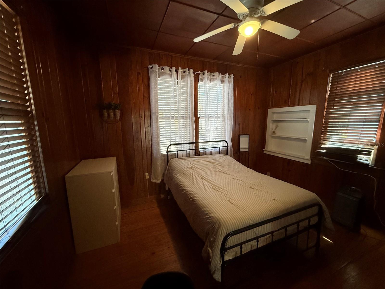 Homes for sale in Gainesville, FL | 824 E University Ave #B, Gainesville, FL 32601 | MLS# GC538070