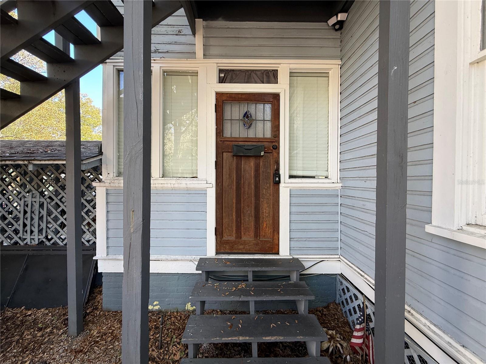 Homes for sale in Gainesville, FL | 824 E University Ave #B, Gainesville, FL 32601 | MLS# GC538070