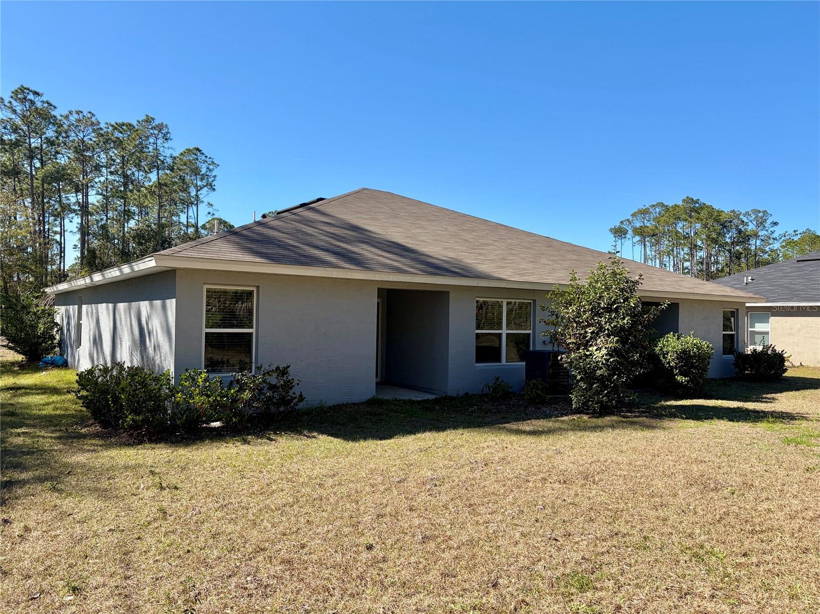 Homes for sale in Palm Coast, FL | 129 Wellwood Ln, Palm Coast, FL 32164 | MLS# GC538078