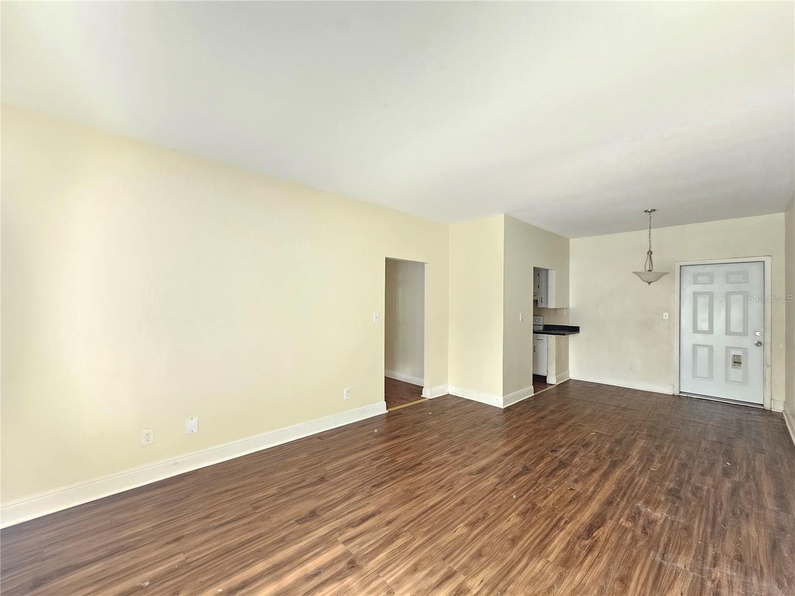 Homes for sale in Tampa, FL | 7611 Paula Dr #5, Tampa, FL 33615 | MLS# TB8482128