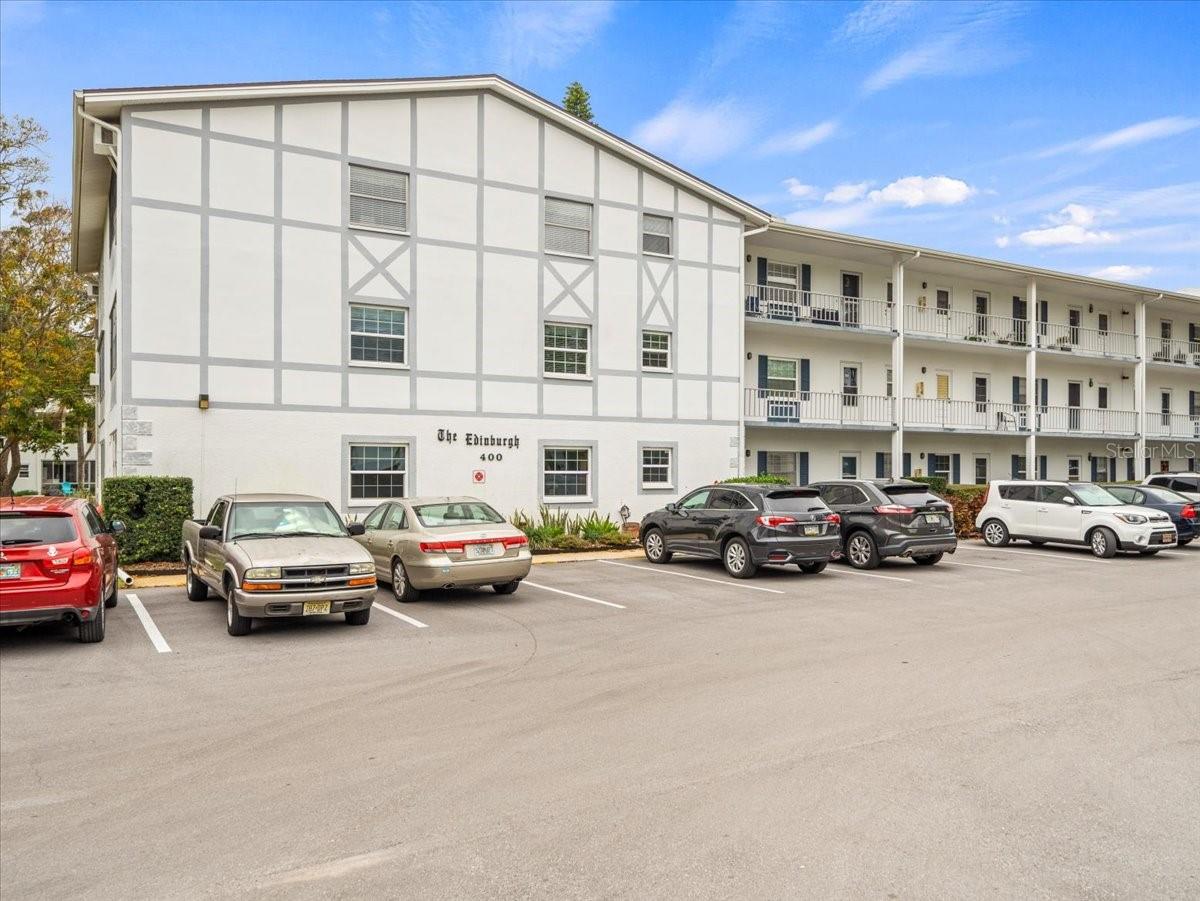 Homes for sale in Dunedin, FL | 400 Glennes Ln #201, Dunedin, FL 34698 | MLS# TB8482295