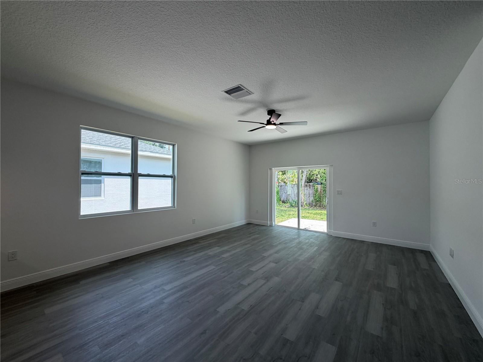 5th image of 1611 Illinois St, Daytona Beach, FL 32114 | MLS# V4947678