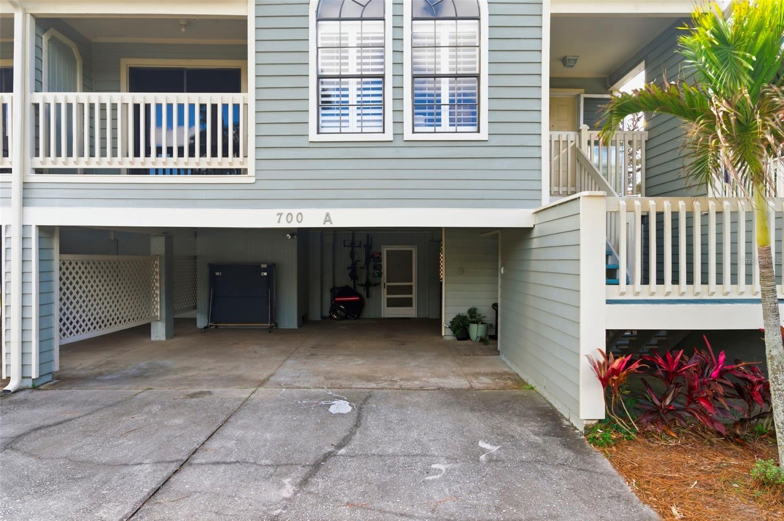 Homes for sale in Palm Harbor, FL | 700 Ohio Ave, Palm Harbor, FL 34683 | MLS# TB8482686